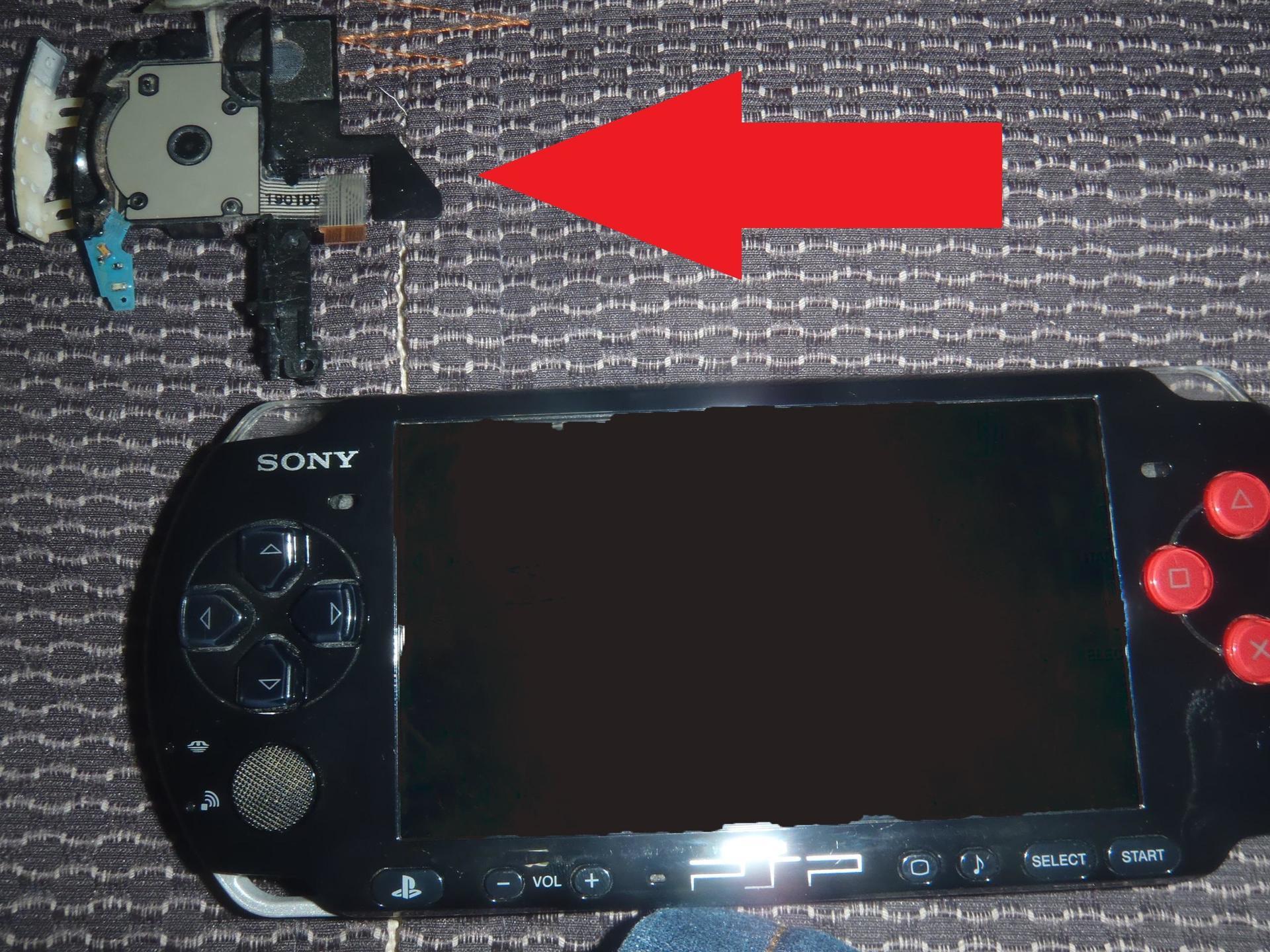 PSP-3000を直してみた（かった）: ふるさとりの寝不足ブログ（保存版）